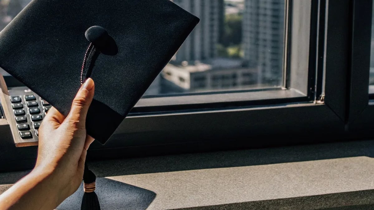 How I Paid Off $30K in Student Loans in 18 Months