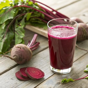 3 Research-Backed Drinks That May Help Leg Circulation